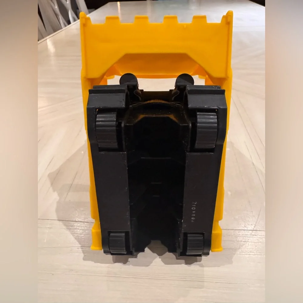 CAT Construction Fleet 10” Wheel Loader – Push Powered – Like New